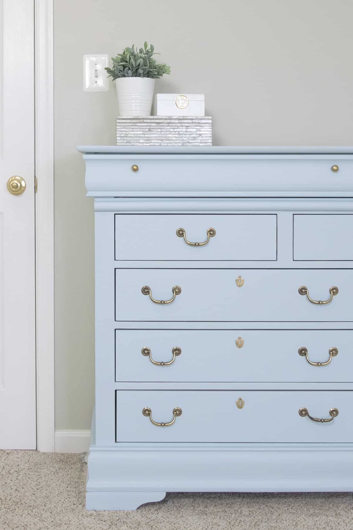 Beautiful Baby Blue Dresser Makeover with Fusion Mineral paint in Little Whale