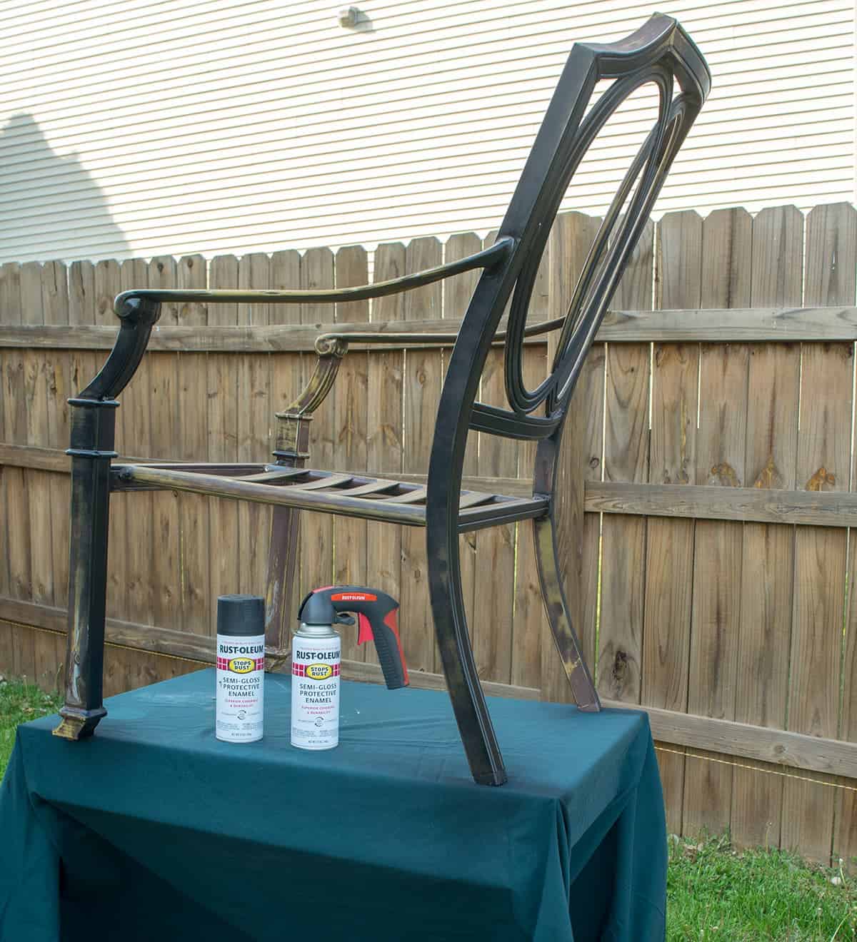 How To Spray Paint Outdoor Furniture, How To Clean Metal Patio Furniture Before Painting