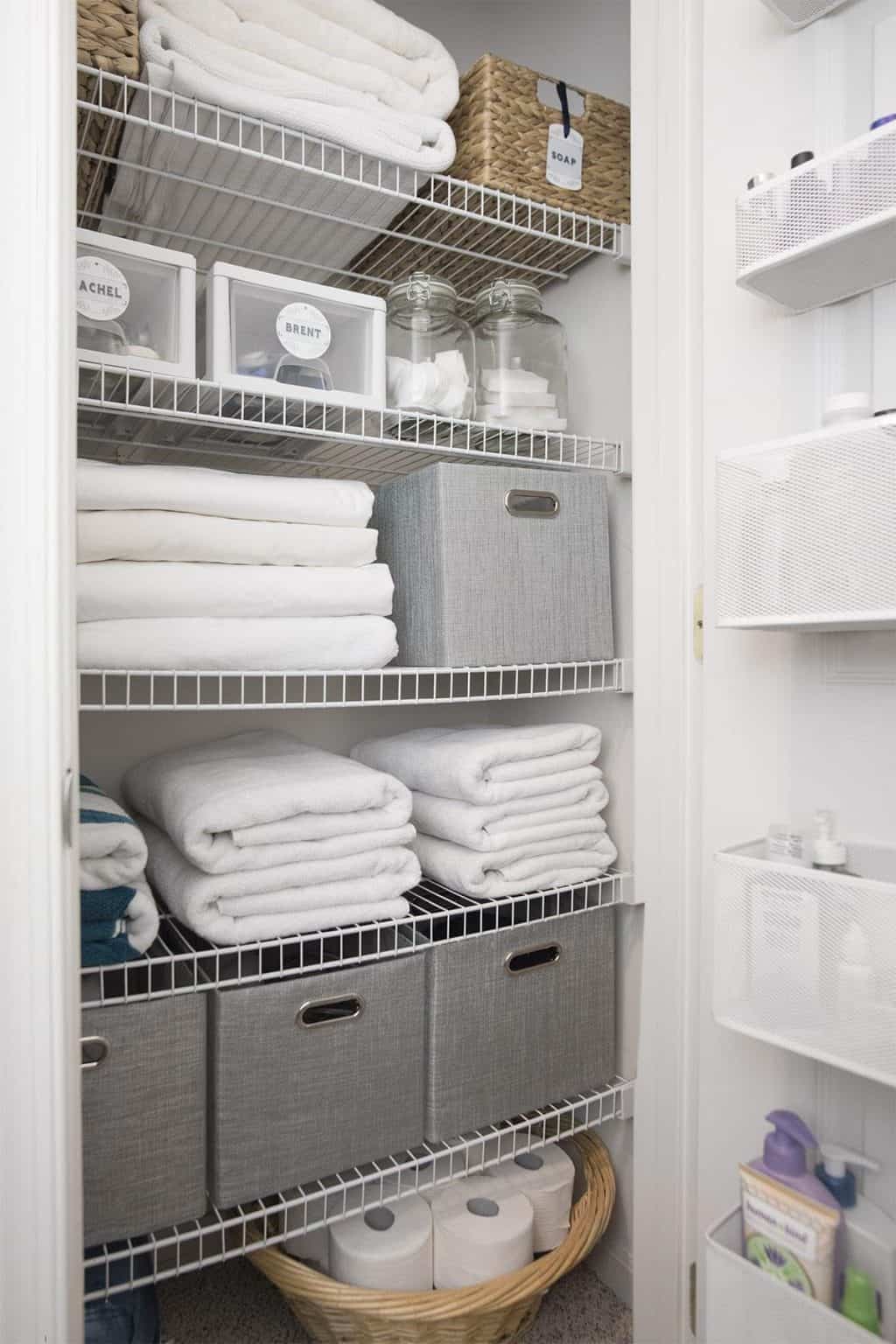 50 Beautiful Linen Closet Organization Tips • Craving Some Creativity