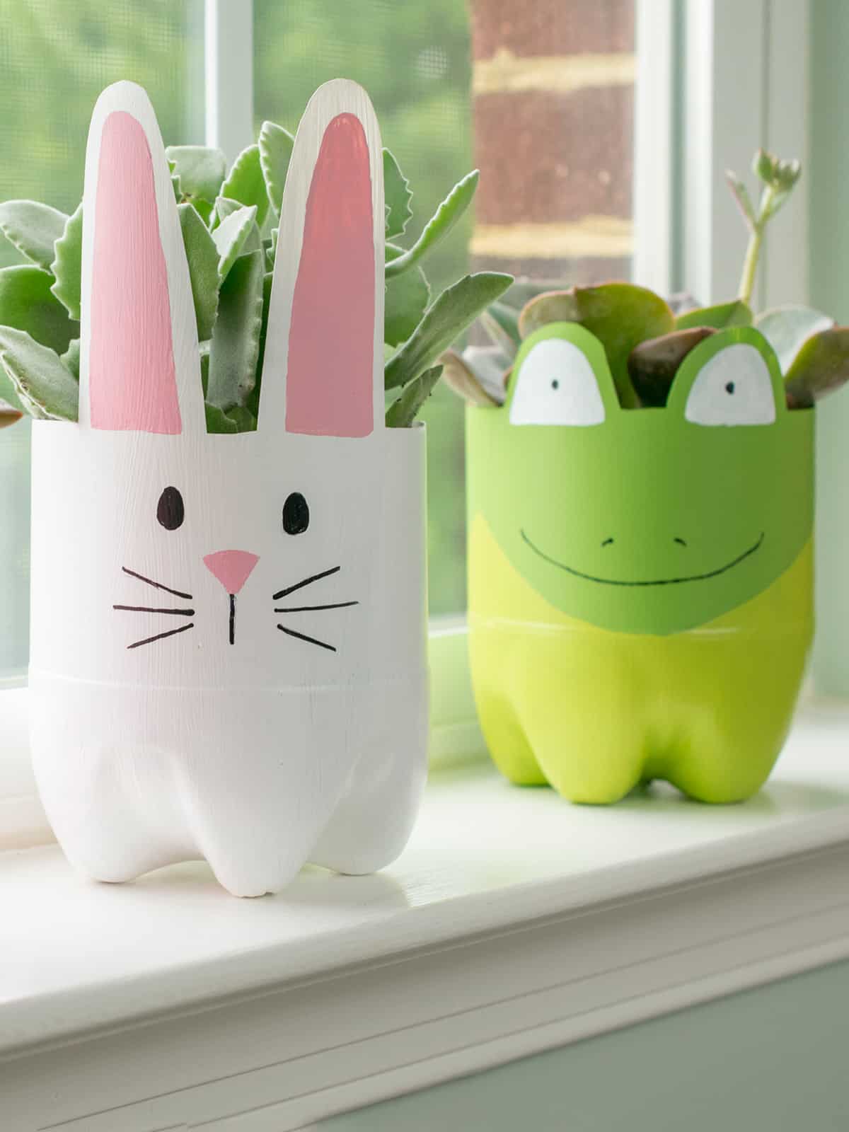 These recycled plastic bottle planters are so adorable and can be self watering planters . They are perfect for a cactus or succulent!