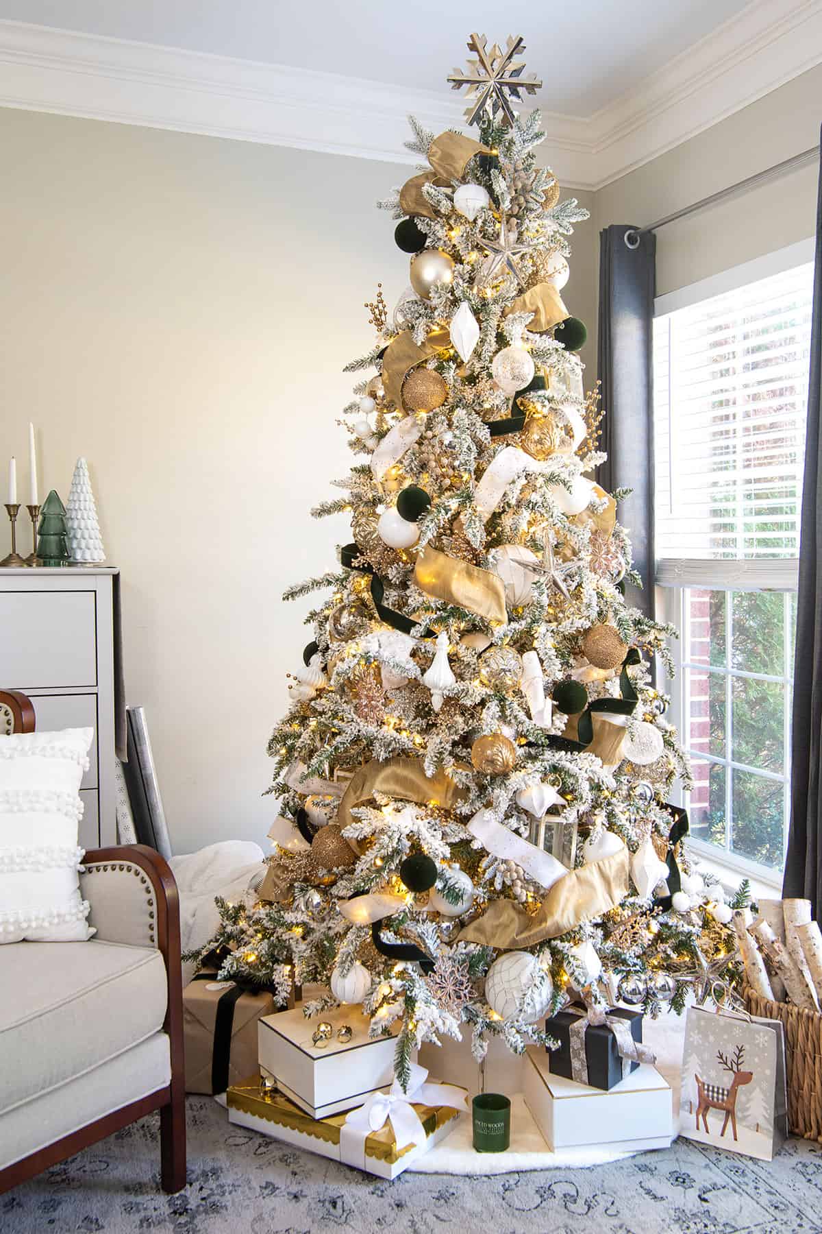 Rustic White Christmas Tree Rustic White Christmas Tree