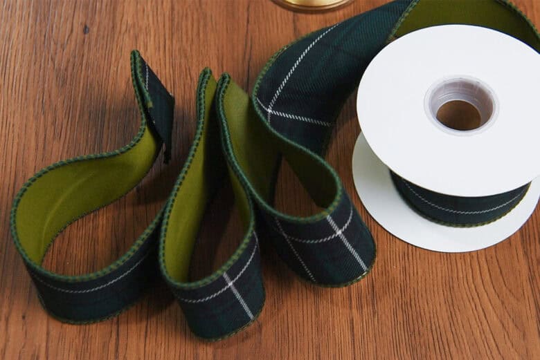 My Favorite Easy Techniques to Add Christmas Tree Ribbon (+Video)